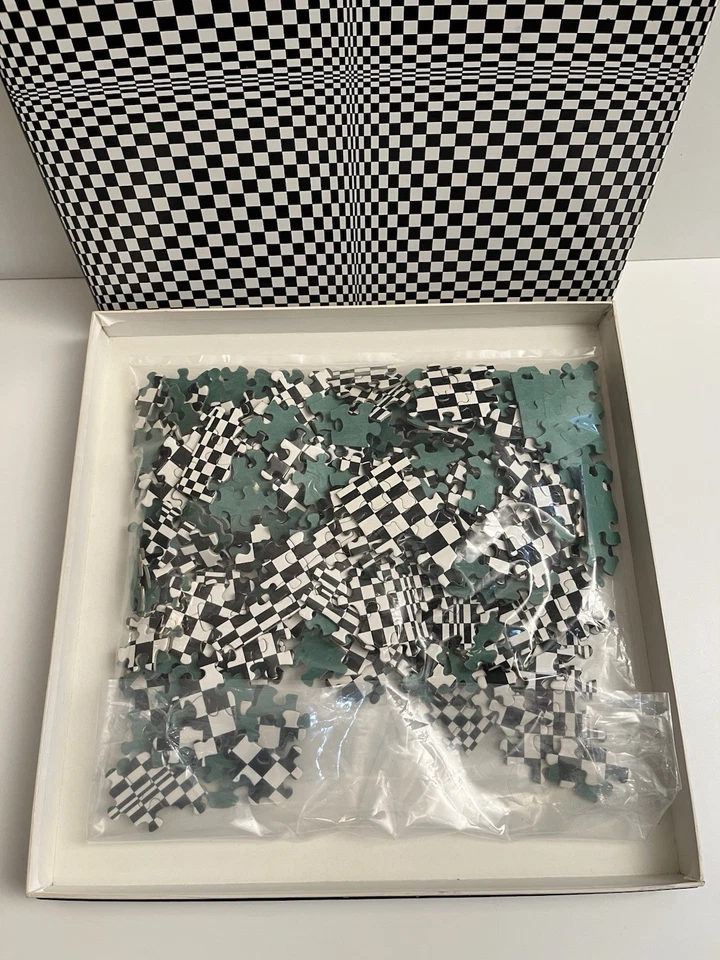 MCM Springbok Color Motion Edna Andrade Op-Art Vasarely Like Puzzle EUC Complete - Image 2 of 4