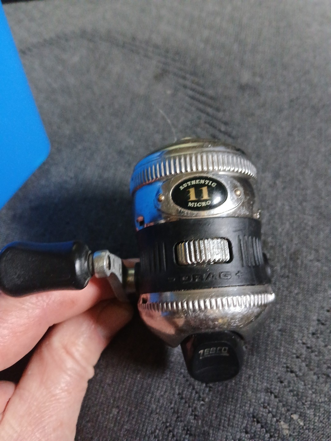 Nice Vintage Zebco 11 Fishing Reel Works Good