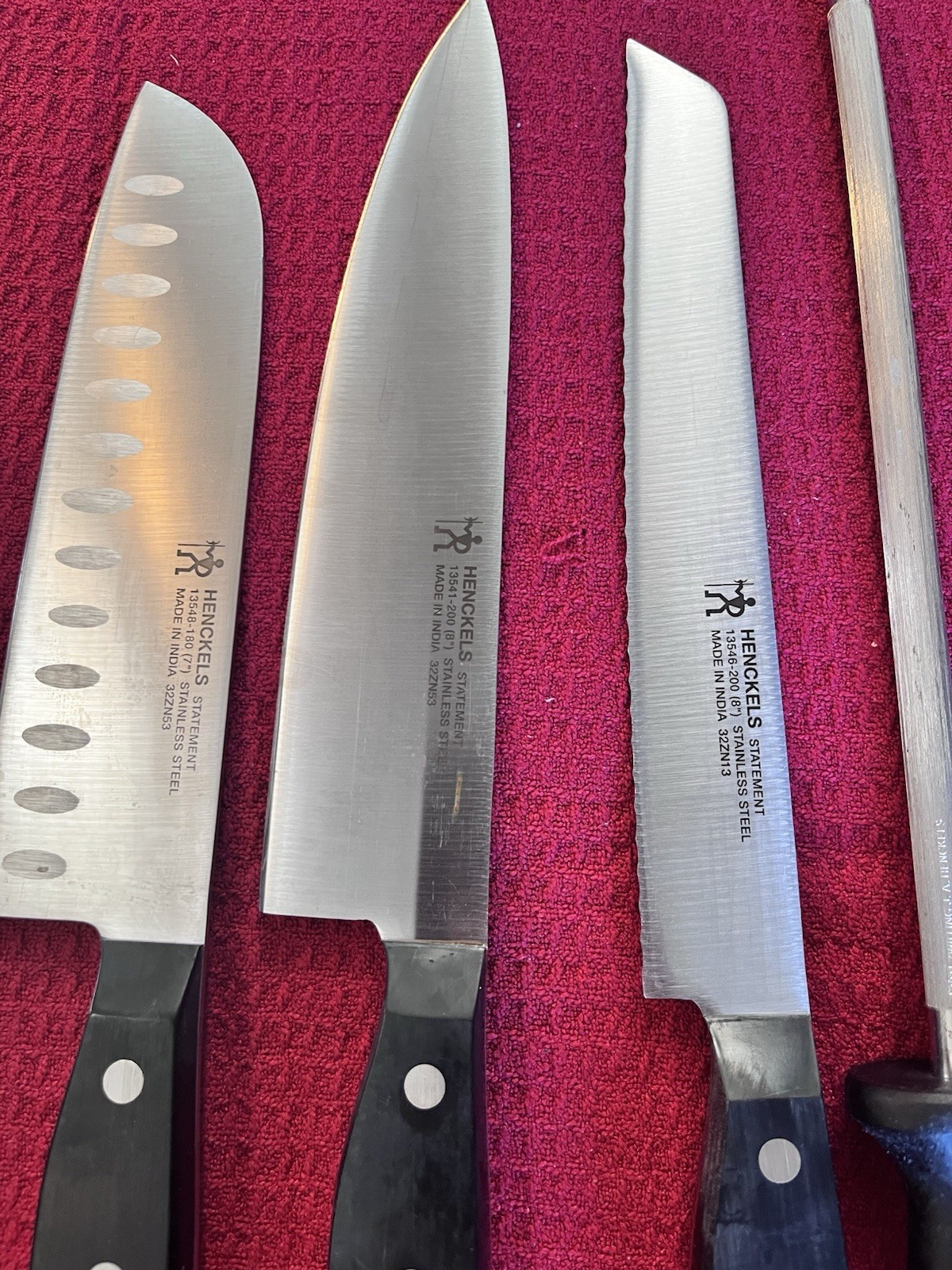 HENCKELS Knife Block and Partial Set- 3 Kitchen Knives, 3 Steak Knives, 1 Steel