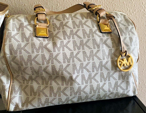 Michael Kors Vanilla Signature Logo Large Satchel, Zip, Gold Hardware, Charm