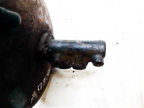 Volkswagen Transporter 1992 Brake Master Cylinder 701612101, 3.775 #938357-79