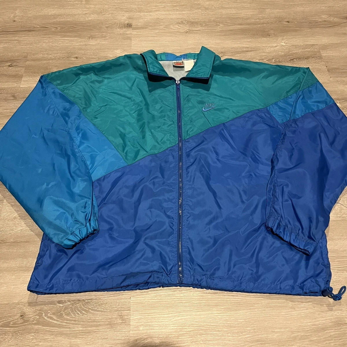 Nike grey shop tag windbreaker