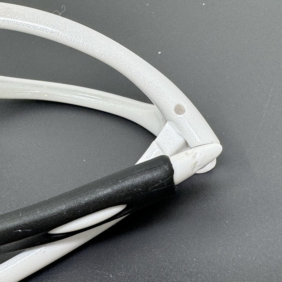 Oakley Minute 1.0 Pearl White Sunglasses Frames | eBay Oakley Minute 1.0 Pearl White Sunglasses Frames | eBay