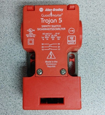 ALLEN BRADLEY 440K-T11202 GUARD MASTER SAFETY INTERLOCK NEW!! QUANTITY!! READ!!