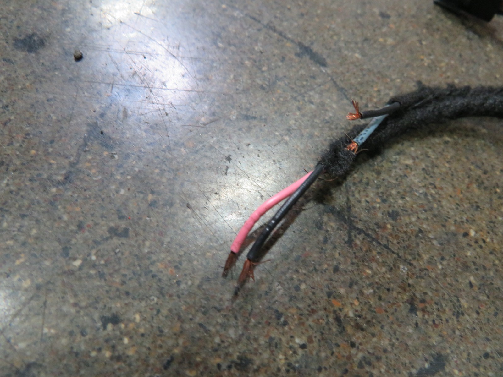 Maserati Granturismo, Trunk Wire Harness, Missing Plugs, Used, P/N 341141