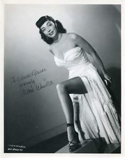 ACTRESS Marie Windsor autograph, signed photo