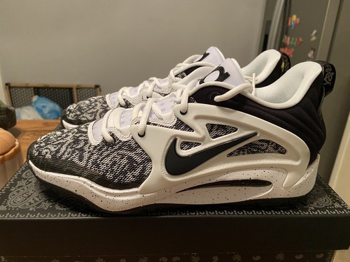 kd15 size 11