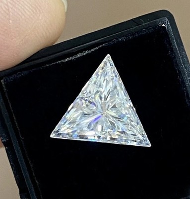 0.21 CT Natural White Diamond  Triangle Cut VVS1 D Grade IDGL Certified  M2