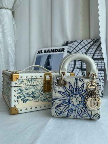 Christian Dior Lady Dior White Blue Handbag Crossbody Beaded Embroidery AUTH