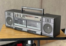 Sony CFS-W400 Transound Double Cassette Boombox AM/FM Radio