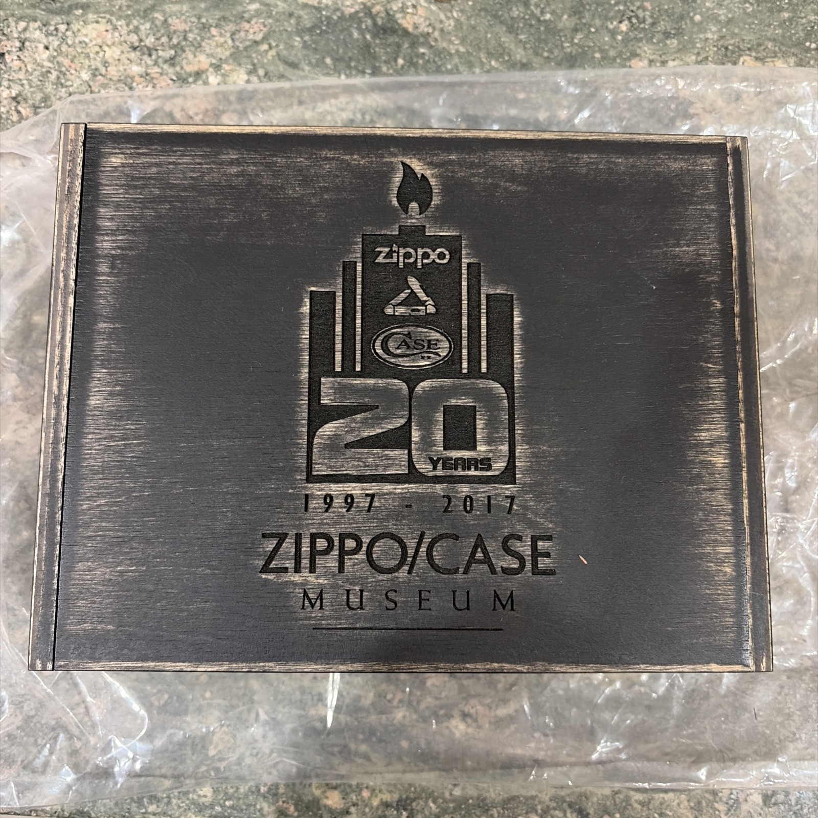 Never Used 20 Year Anniversary Case Museum Trapper Knife and Zippo box 2017