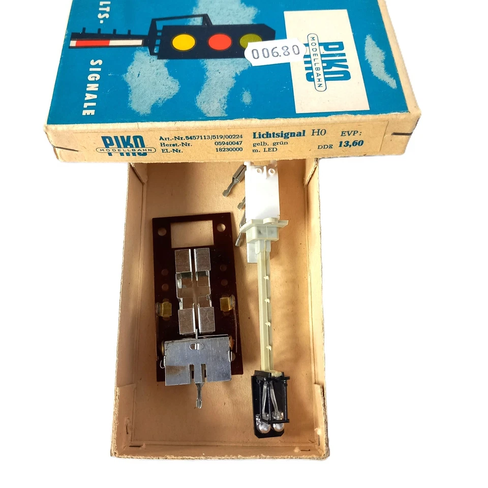 PIKO - Lichtsignal LED gelb/grün H0 OVP Modelleisenbahn DDR unbenutzt 2 Teile