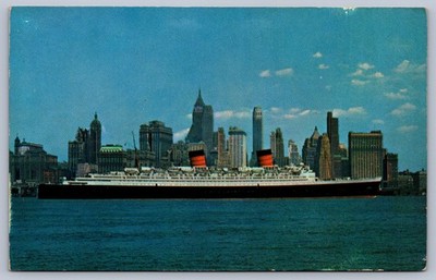 Postcard S. S. Queen Elizabeth Passing Lower Manhattan NY 1960