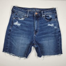 American Eagle Mom Shorts Womens Size 6 Raw Hem Light Wash Distressed Denim