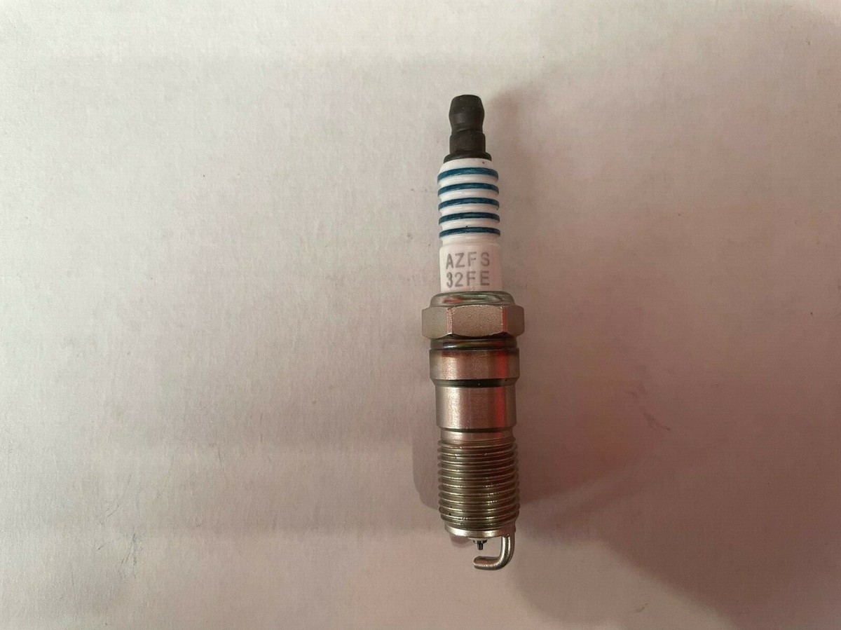 Ford Motorcraft spark plugs 2.0 Ztec Focus Contour OEM SP