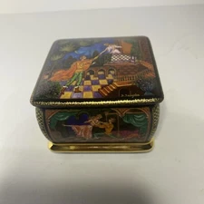 VTG Ardleigh Elliott & Sons Romeo & Juliet Square Porcelain Music Box Valentines