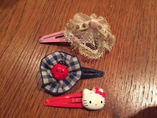 Bow, Ladybird And Hello Kitt Clips (3 In Total)