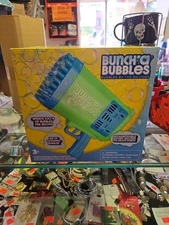 Bunch Bubbles Rechargeable LED GlowingSprays 100’s Bubbles Per Second FAST SHIP