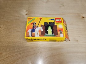 Lego Castle 6034: Black Monarch's Ghost Set, Complete w/ Box, Instructions