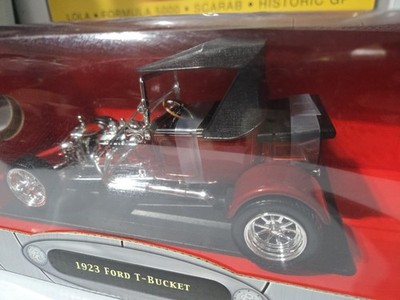 🔥Road Signature 1923 Ford T-Bucket Hot Rod w/Top 1:18 Scale