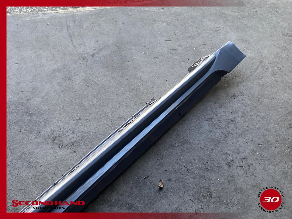 20-25 TOYOTA COROLLA LADO CONDUCTOR IZQUIERDO PANEL BASCULANTE MOLDURA GRIS 1K3 OEM Foto 4 de 4