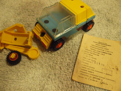 Seltenes Vintage Sowjetisches UdSSR DIY Spielzeugauto NOS