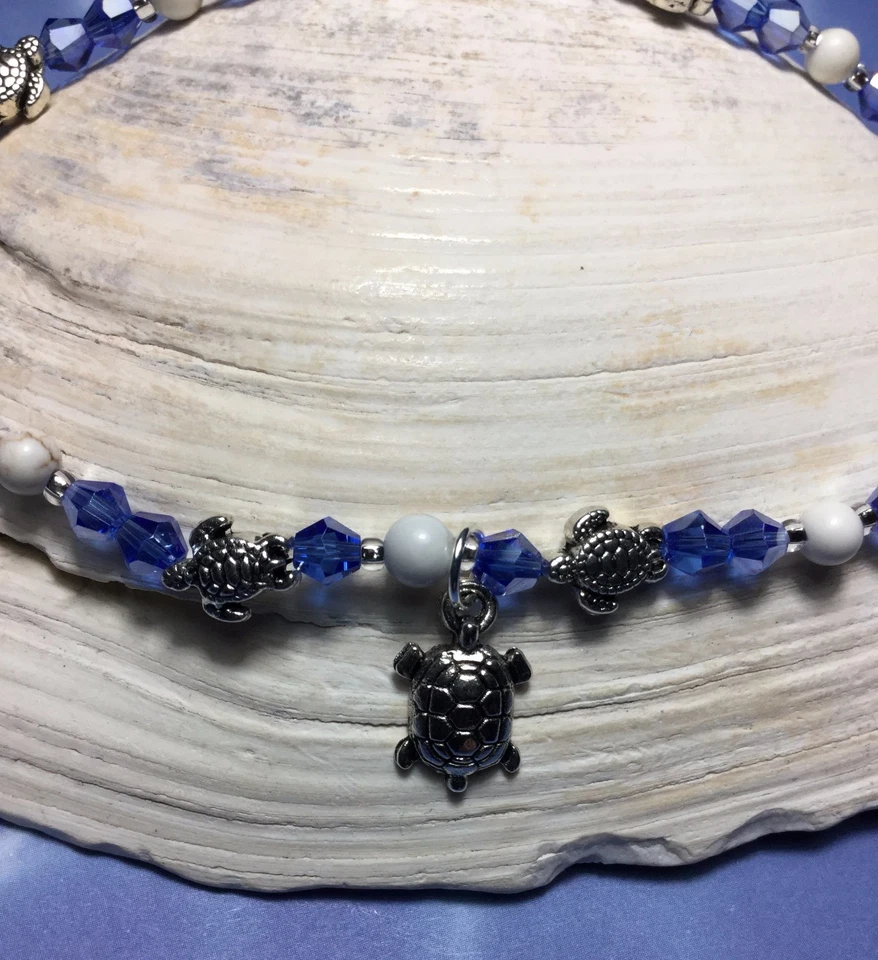 Pulseira/tornozeleira de pedra preciosa Howlite tartaruga com elementos azuis Swarovski EUA - Imagem 3 de 3