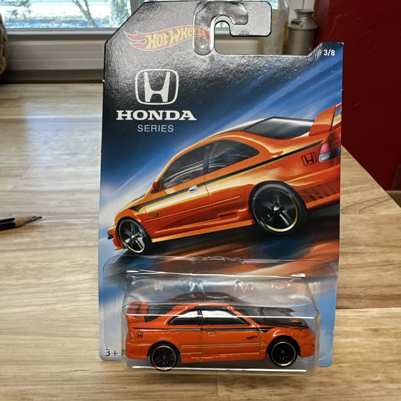 Picture 1 of 6