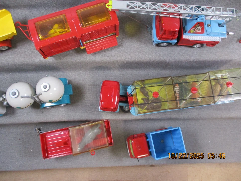 Corgi Toys/Div Spur 1:43 diverse Modellautos LKWs u.a. Set 8-tlg ohne OVP C249 - Bild 2 von 4