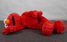 SESAME STREET ELMO UNIQLO KAWS Limited Sesamstrasse Pl&uuml;schfigur Sammlerst&uuml;ck