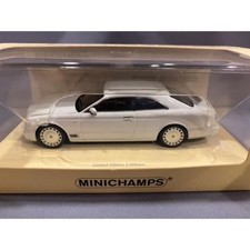 Bentley Brooklands 2007 Linea Bianco No.9 Color: White Manufacturer: Minichamps