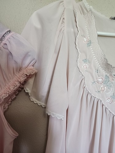 Lotto Vintage JC Penney Maxi Baby Doll Sissy Camicia da Notte Pizzo Ricamo Lorena - Foto 13 di 19