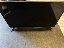 Insignia NS-32D220NA20 32 Inch 720p LED Smart TV