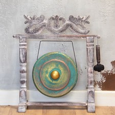 Medium Gong 35 cm greenwash mit Drachen Holzst&auml;nder handgefertigt Bali