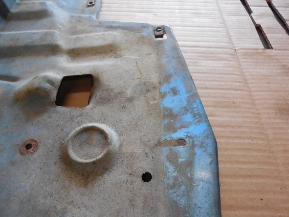 Pontiac Firebird 82-92, convertible parachoques delantero capó cierre panel placa Foto 3 de 4