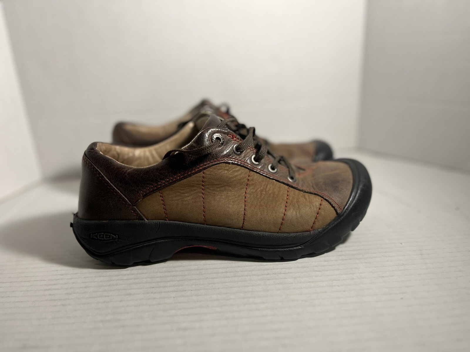 KEEN Sneaker da trekking in pelle scamosciata scarpe da donna taglia 9