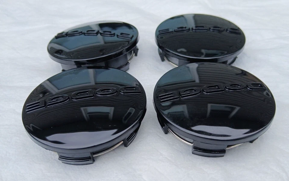 4x Tapacubos centrales de rueda negros 63 mm para Dodge Ram 1500 Avenger 2004-2018 Foto 3 de 4