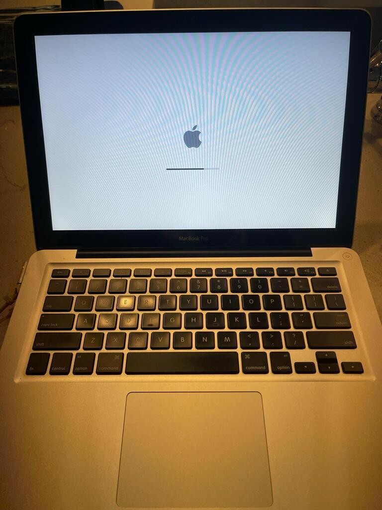 【MacBook Pro (13-inch, Mid 2012)】 Apple MacBook Pro (13-inch Mid 2012) 2.5GHz Dual-Core Intel i5 4GB