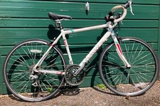 Dawes Giro 300 Aluminium ROAD BIKE. White  Medium size. Great condition