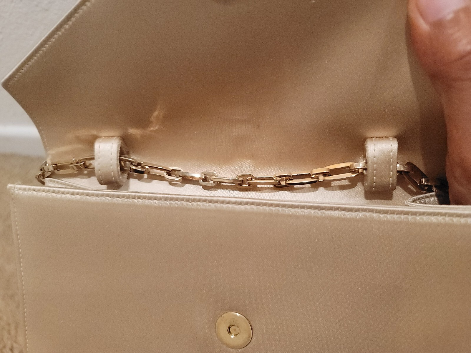 SAINT LAURENT Borsa a frizione vintage beige raso teste di serpente con cinturino per catena
