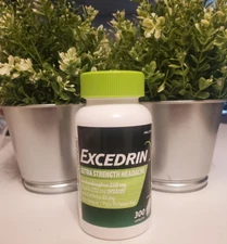 EXCEDRIN ~ Extra Strength ~ Headache Pain Reliever 300 Caplets ~ FACTORY SEALED~