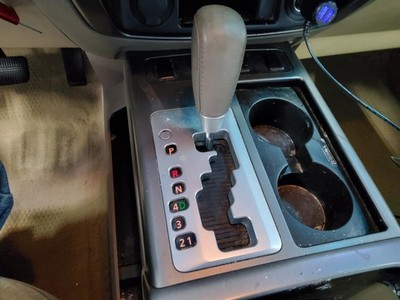 Used Automatic Transmission Shift Lever Assembly fits: 2015 Nissan Armada  Grade