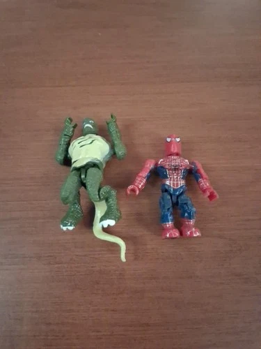 Lot Of 2 Mega Bloks Marvel SPIDER-MAN And Lizard  2" Micro Mini Action Figures