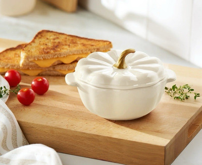 Pioneer Woman Ceramic Pumpkin Mini Dutch Oven Cocotte w/ Lid Casserole White