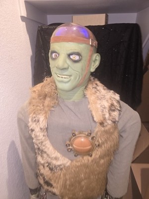 Gemmy Brain Monster Lifesize Animated Halloween Animated Prop Frankenstein   