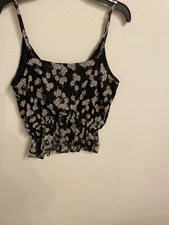 Woman's Grade Gather size s crop top black and floral (10)