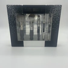 Macy's Travel 5PC Professional Brush Set NWT