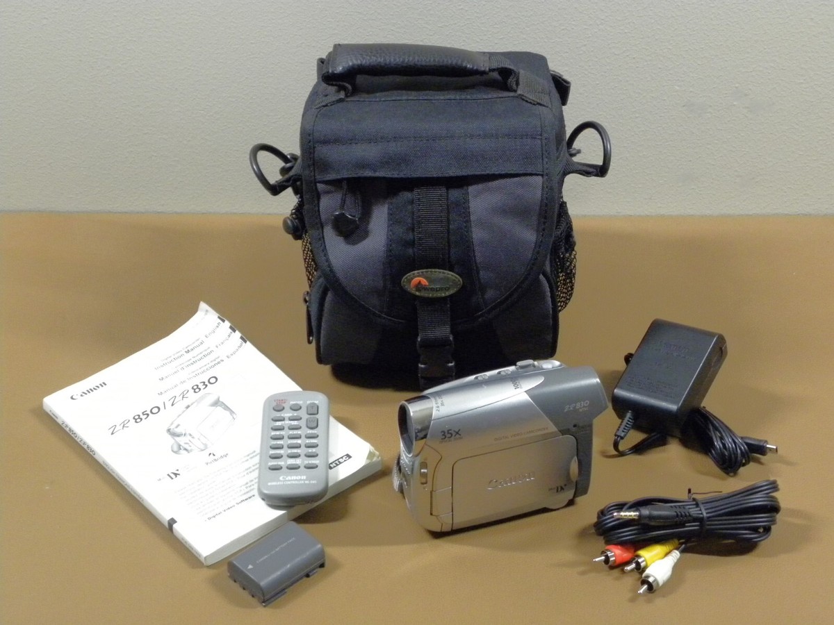 Canon ZR830 MiniDV Camcorder with Accessories | eBay