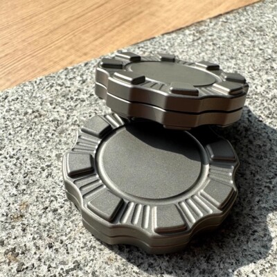 Titanium Push Card Haptic Fidget PaPa Coins Clicker Stress Relief Fidget Toys