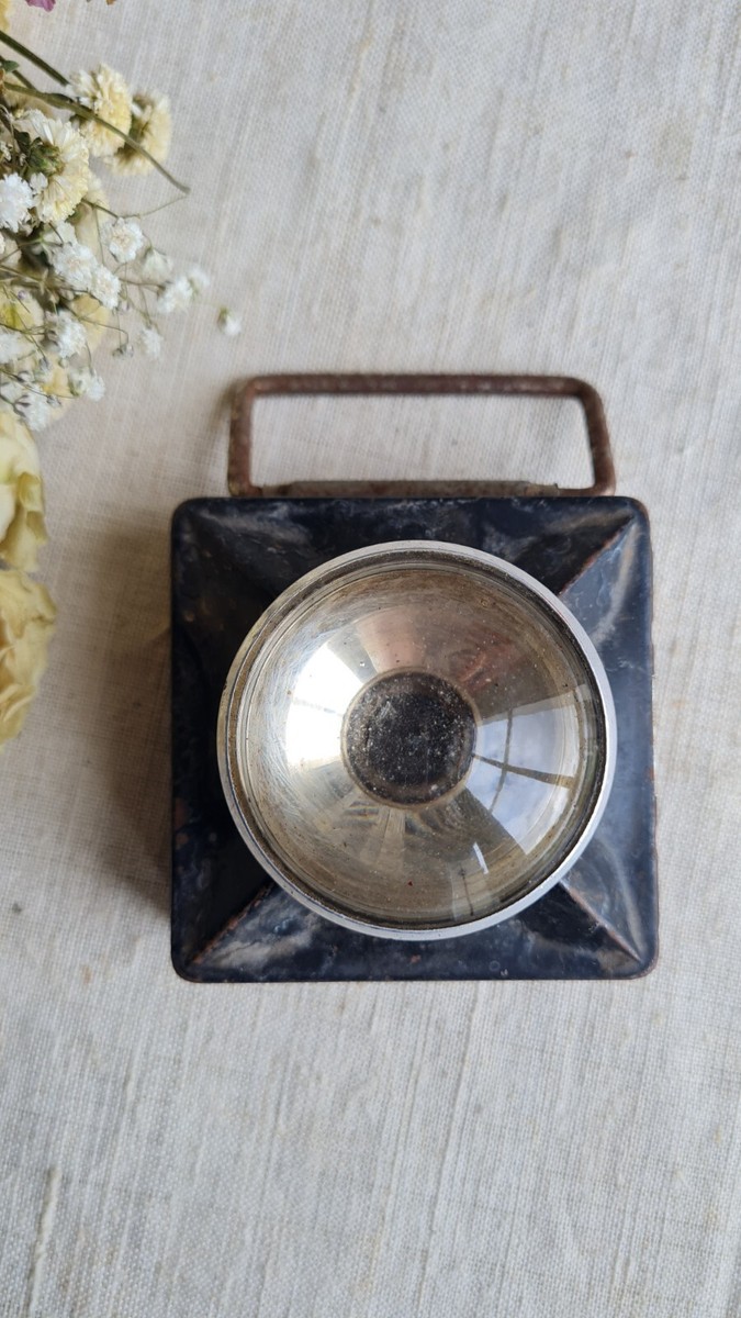 Ancienne Lampe De Poche WONDER En Métal, Vintage, Vendue En L'état
